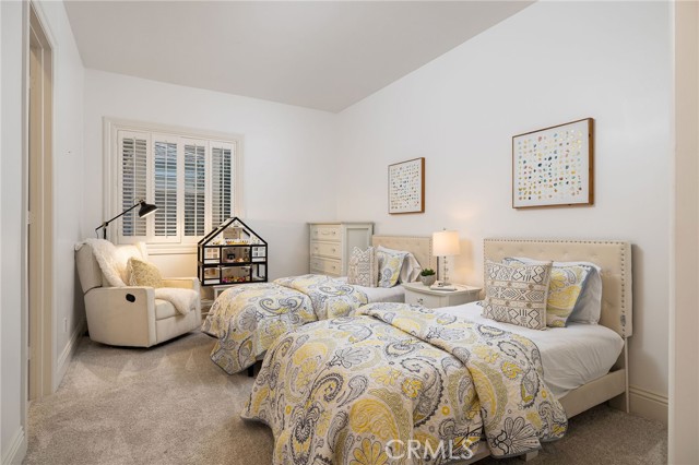 MLS #OC25227897 image #33