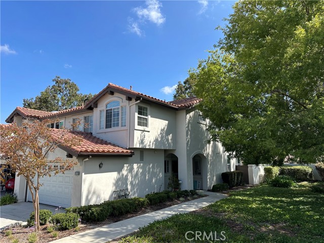 MLS #OC25227956 image #1