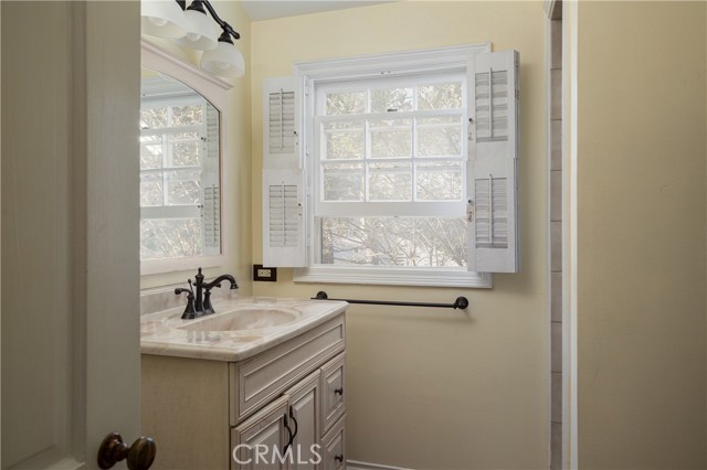 MLS #OC25227970 image #14