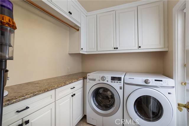 MLS #OC25227970 image #17