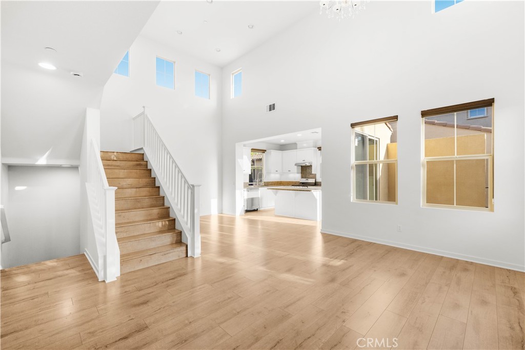 MLS #OC25228009 image #13