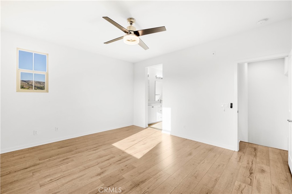 MLS #OC25228009 image #19