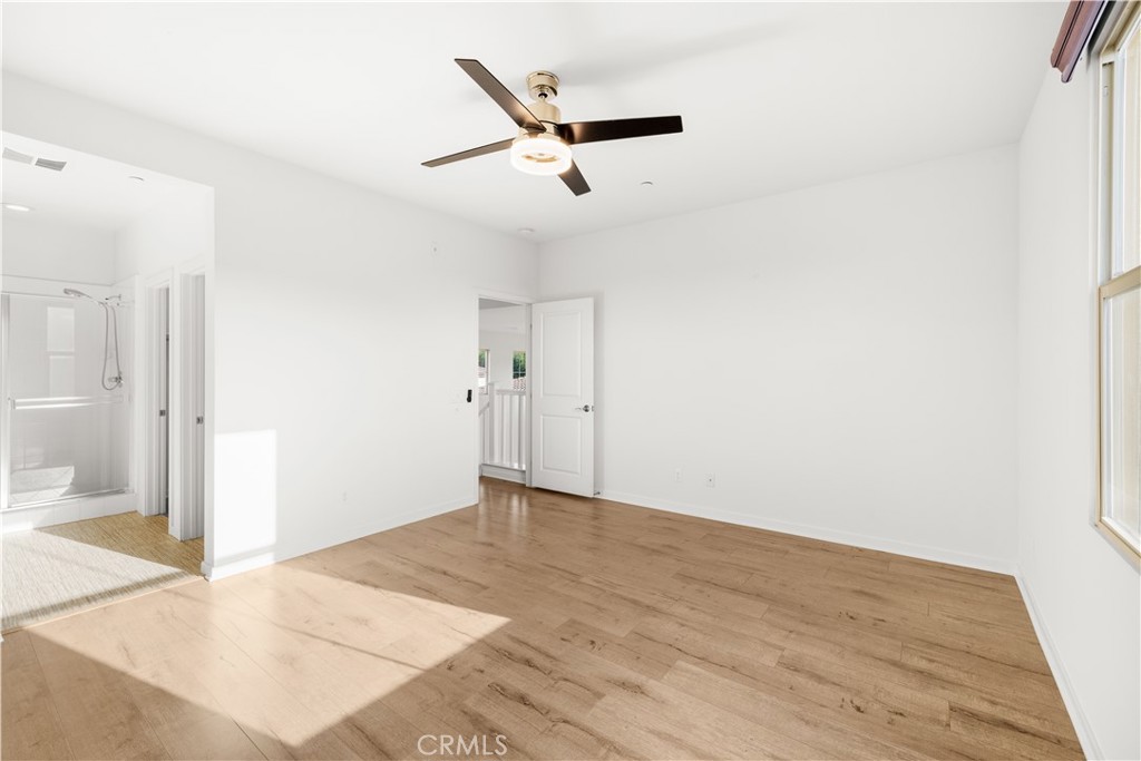 MLS #OC25228009 image #20