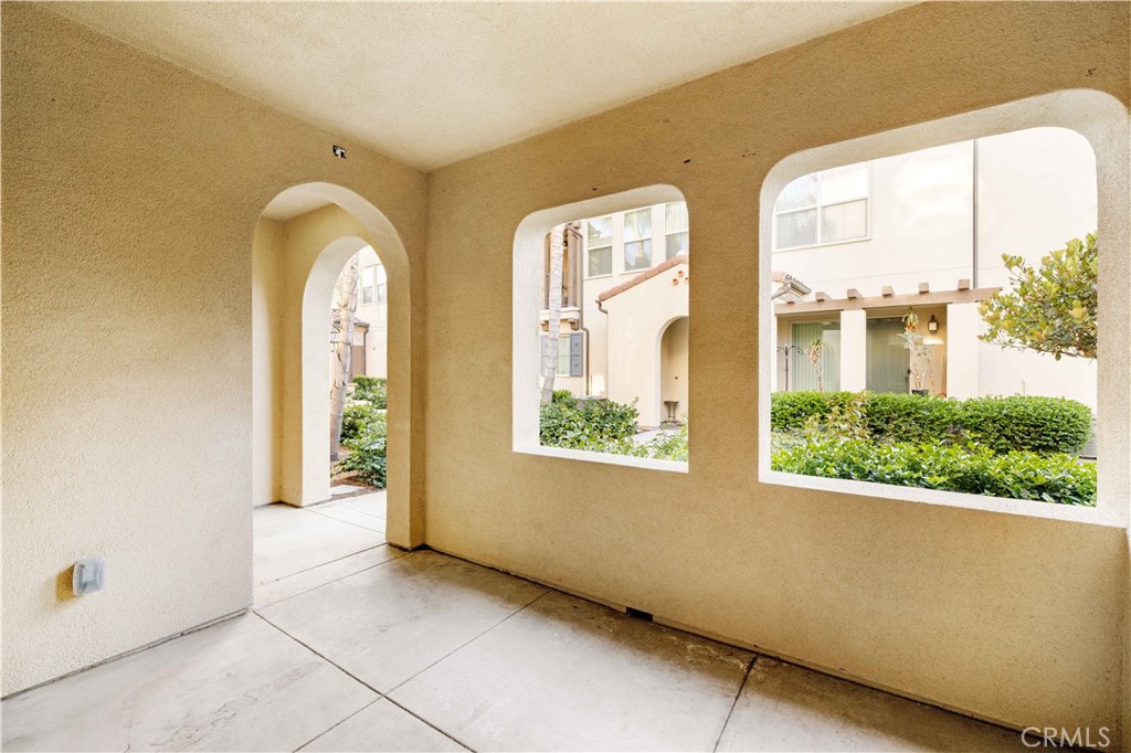 MLS #OC25228009 image #26