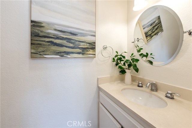 MLS #OC25228227 image #16