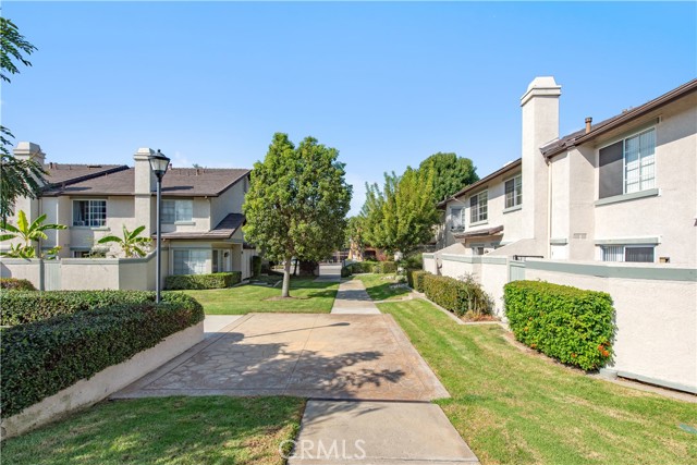 MLS #OC25228227 image #26