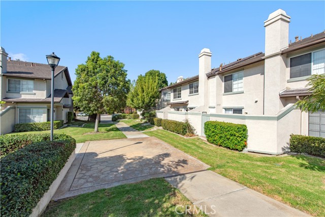 MLS #OC25228227 image #27