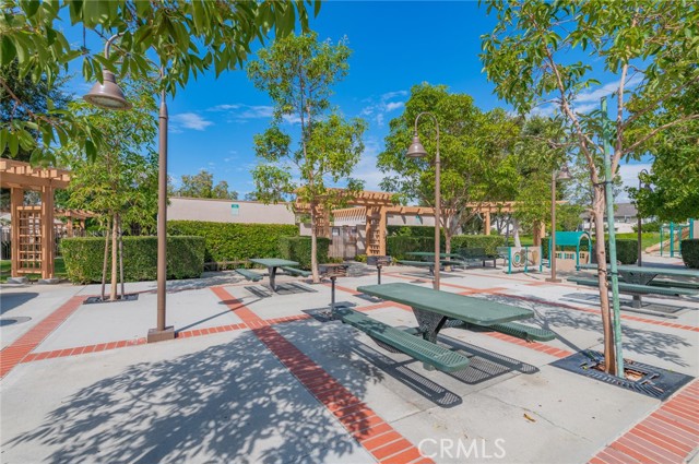 MLS #OC25228227 image #31