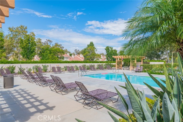 MLS #OC25228227 image #33