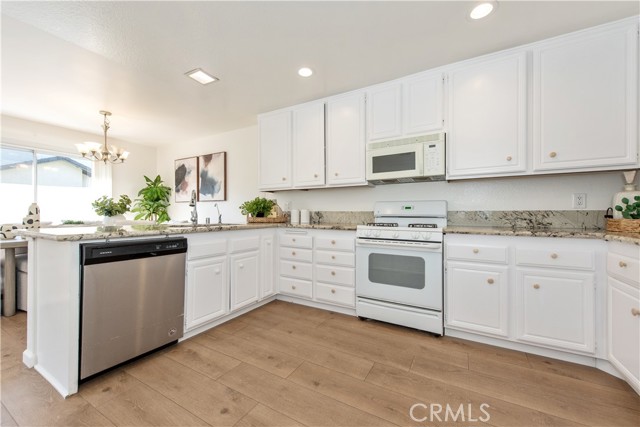 MLS #OC25228227 image #7