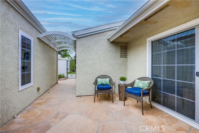 MLS #OC25228258 image #14