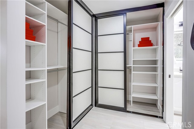 MLS #OC25228258 image #36