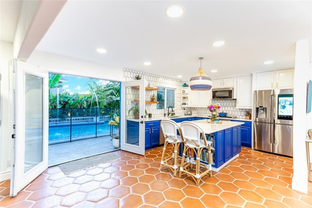 MLS #OC25228321 image #28