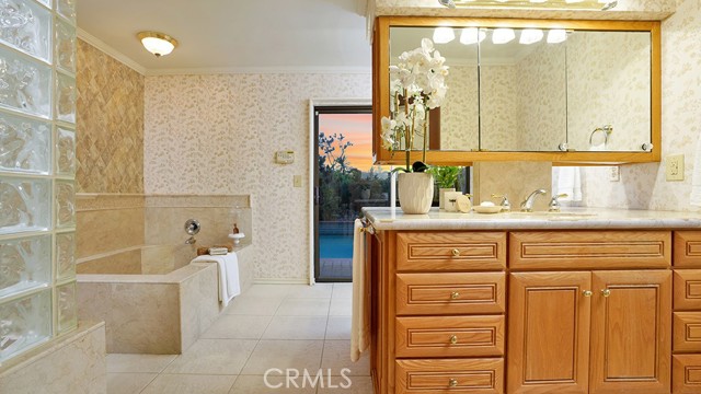 MLS #OC25228418 image #31