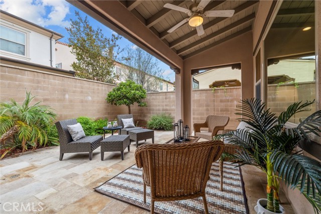 MLS #OC25228498 image #1