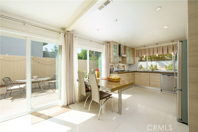 MLS #OC25228577 image #10