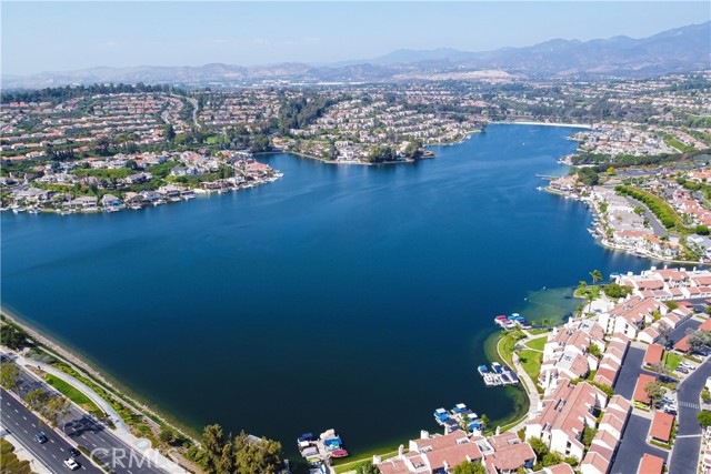 MLS #OC25228577 image #44