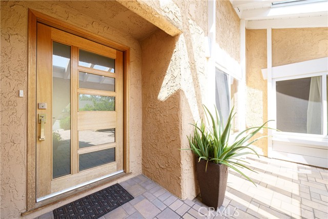 MLS #OC25228577 image #5