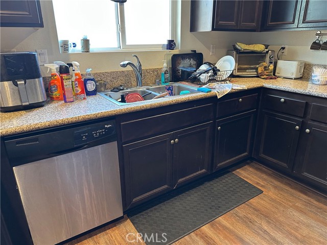 MLS #OC25228663 image #5