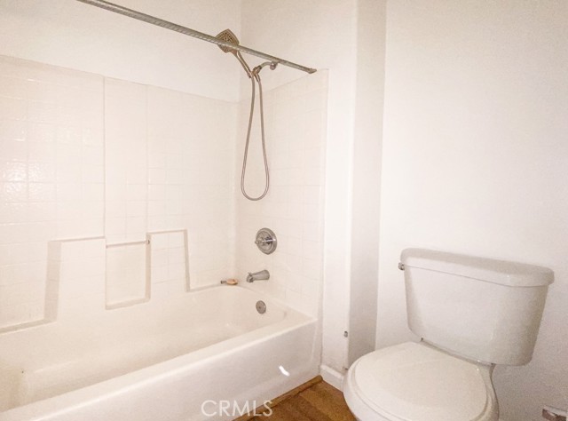 MLS #OC25228696 image #15