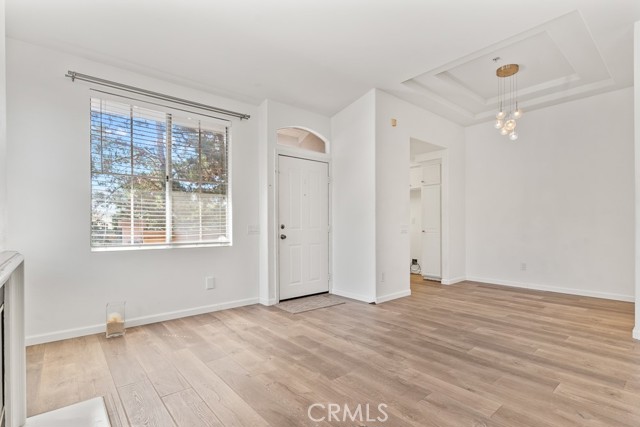 MLS #OC25228696 image #4