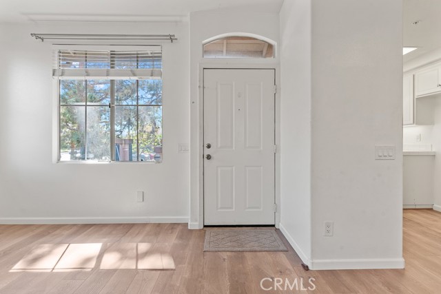 MLS #OC25228696 image #6