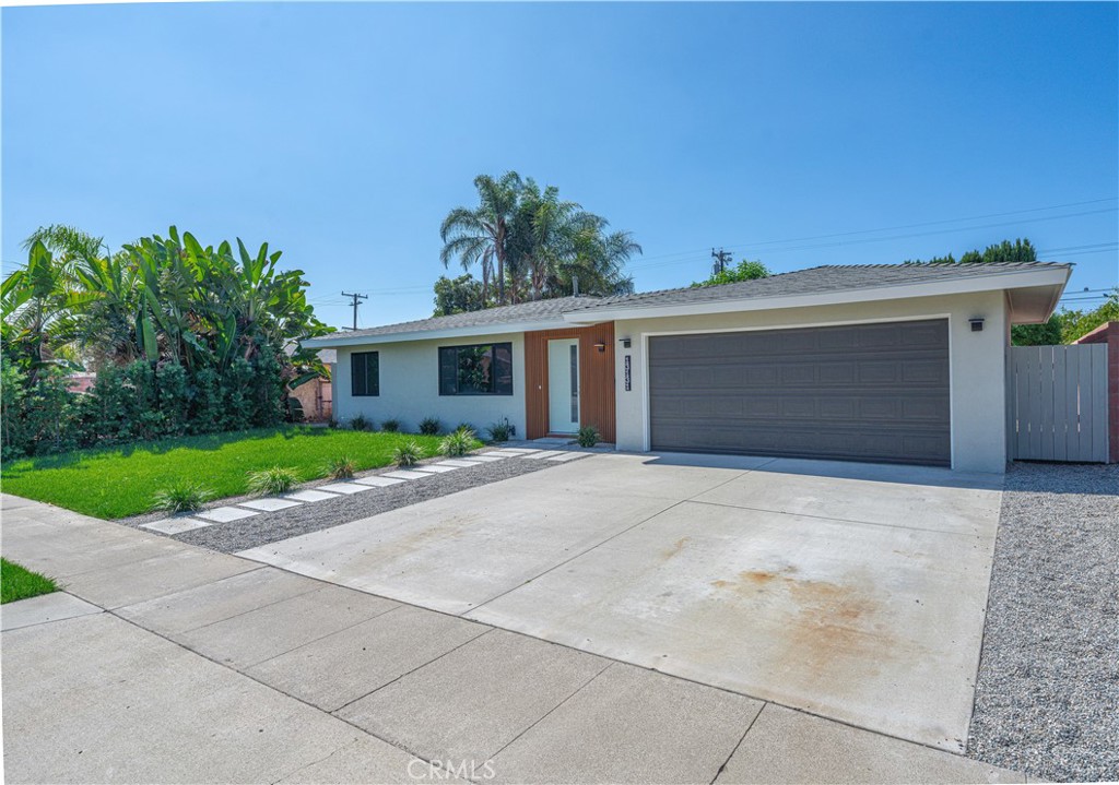 MLS #OC25228724 image #2