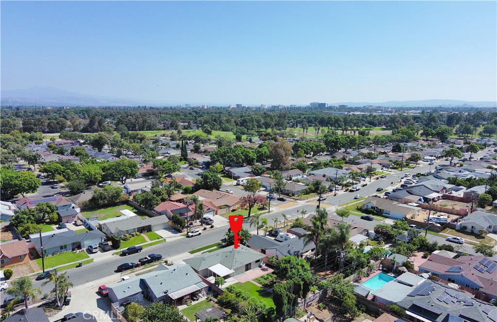 MLS #OC25228724 image #35