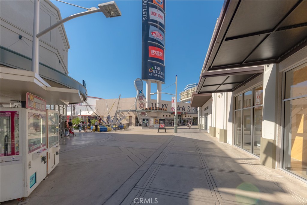 MLS #OC25228724 image #47