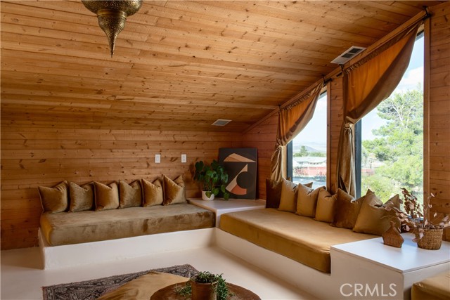 MLS #OC25228921 image #9