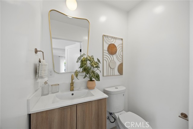 MLS #OC25229026 image #31