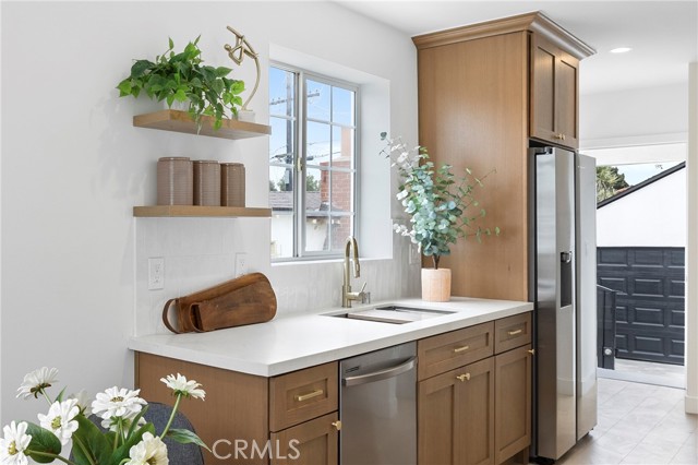 MLS #OC25229026 image #9