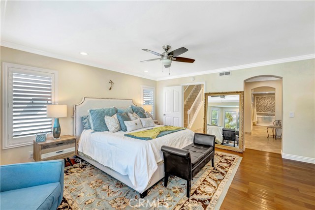 MLS #OC25229096 image #23