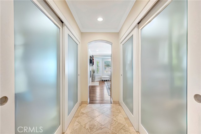 MLS #OC25229096 image #24