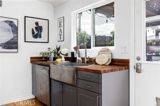 MLS #OC25229173 image #18