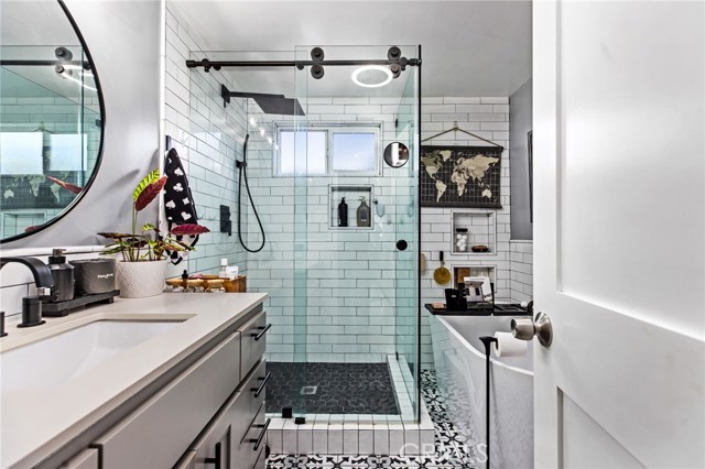 MLS #OC25229173 image #31