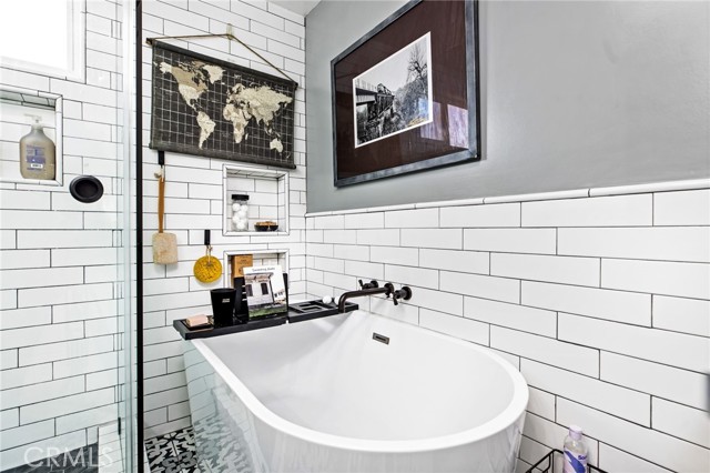 MLS #OC25229173 image #4