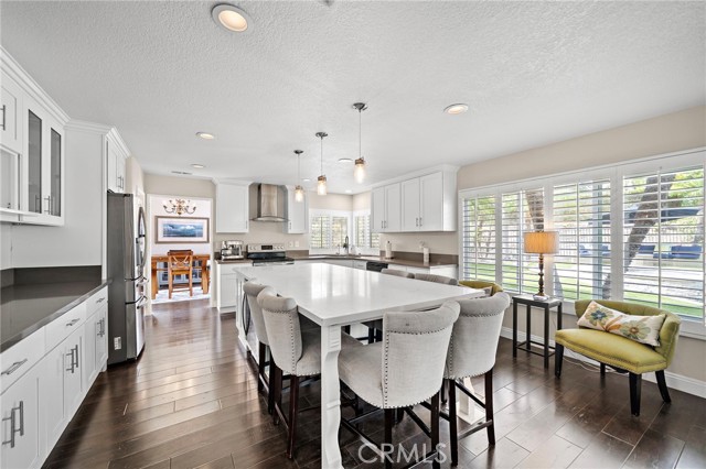 MLS #OC25229261 image #10