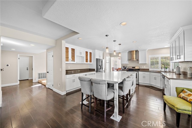 MLS #OC25229261 image #11