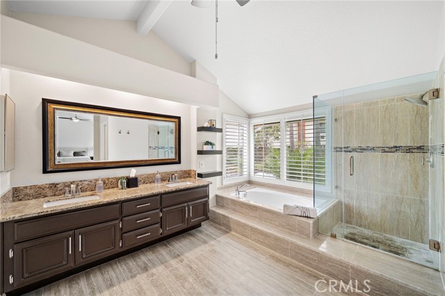 MLS #OC25229261 image #21