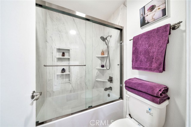 MLS #OC25229284 image #17