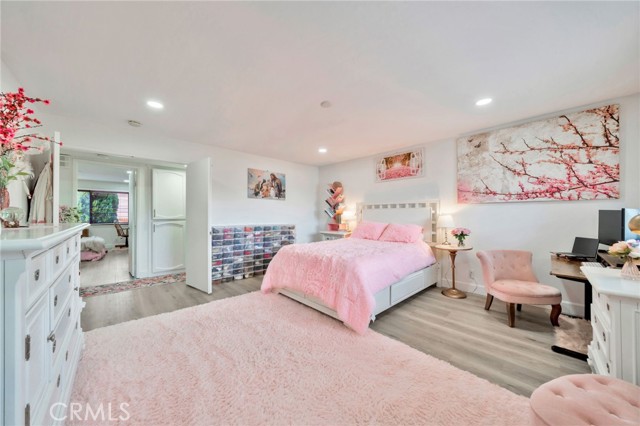 MLS #OC25229284 image #21