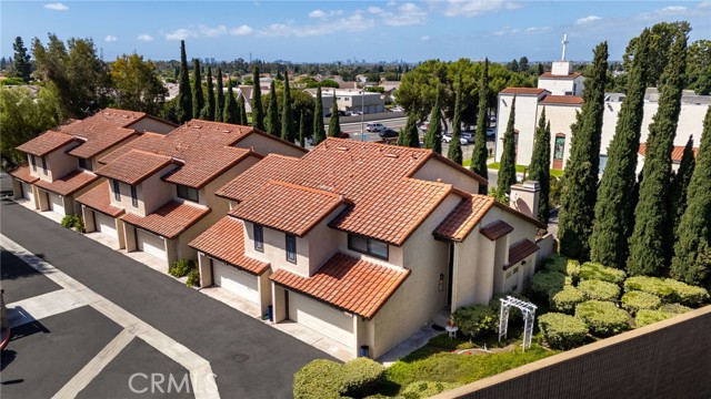 MLS #OC25229284 image #33