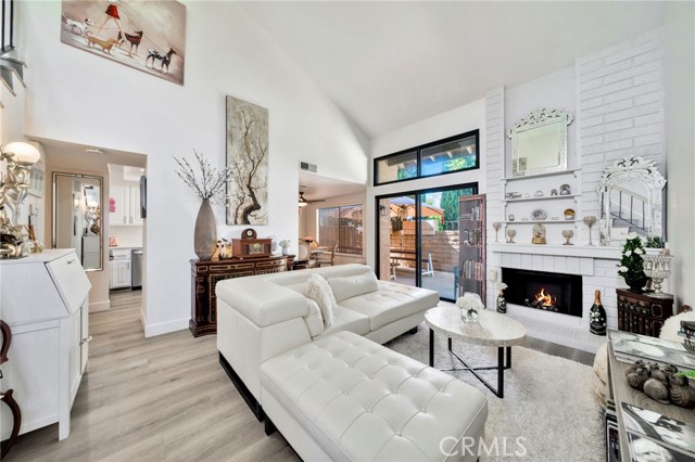 MLS #OC25229284 image #4