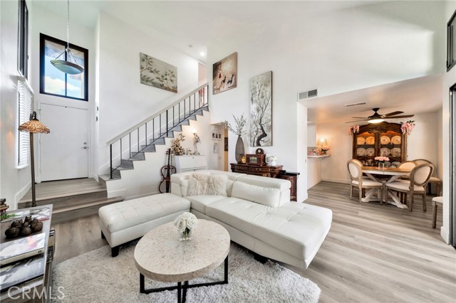 MLS #OC25229284 image #5