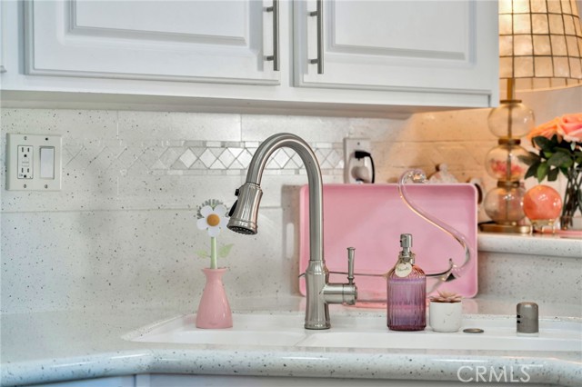 MLS #OC25229284 image #9