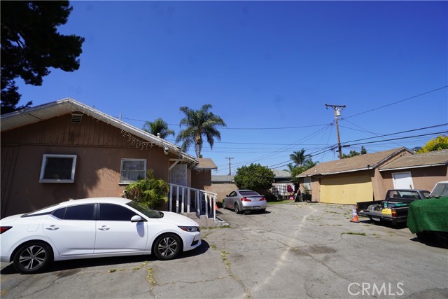 MLS #OC25229306 image #5