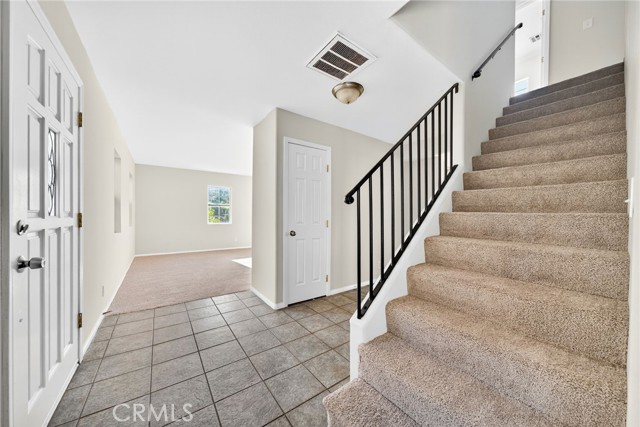 MLS #OC25229385 image #17