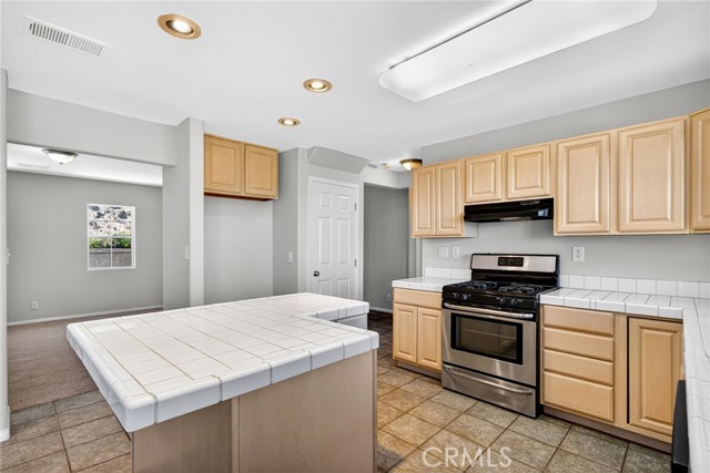 MLS #OC25229385 image #26