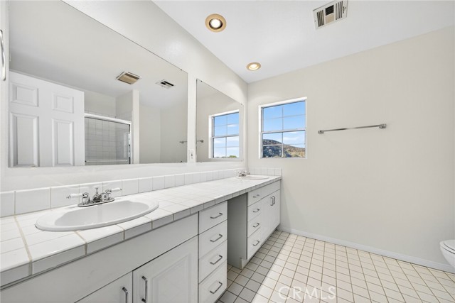 MLS #OC25229385 image #30